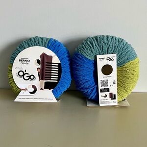 Bernat Blanket O’Go Yarn in Scuba